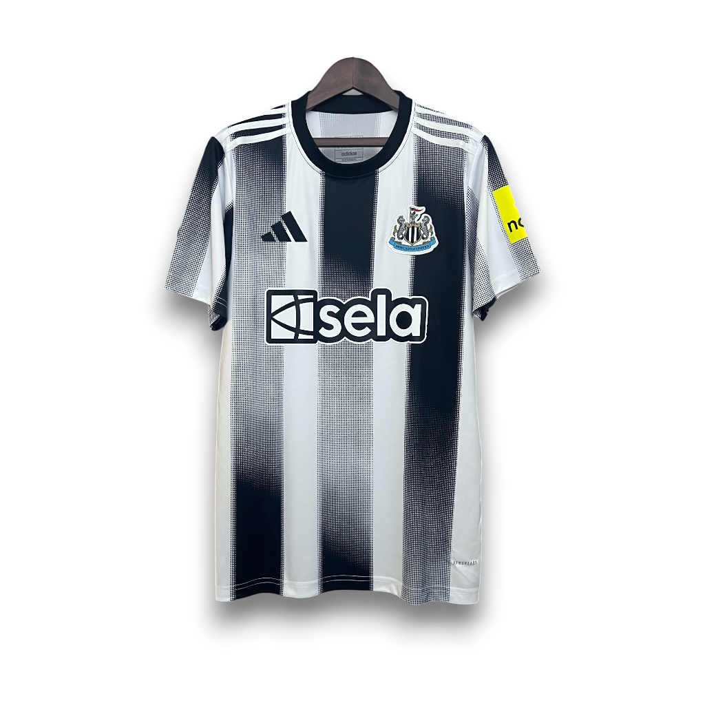 Newcastle 2025/26 Home Jersey